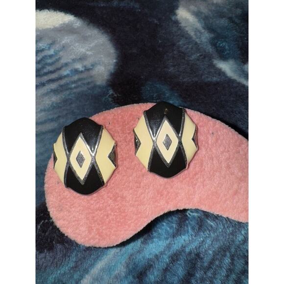 EARRINGS VTG Black & Cream Enameled Silver Pierced - Picture 7 of 8